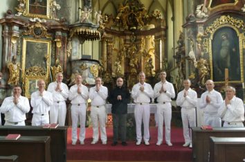k55-church-of-st-apollinaire-praha-2